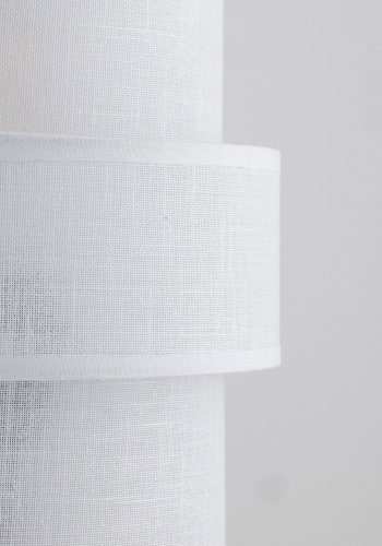 TK Calisto bordlampe - hvid stof og sort metal