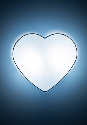 TK Heart brnelampe - bl stof og hvid plastik/metal