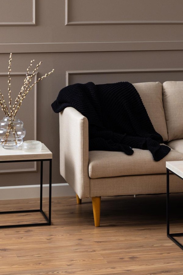 ACT NORDIC Milly 2 pers. sofa med chaiselong, vendbar - beige stof og natur gummitr