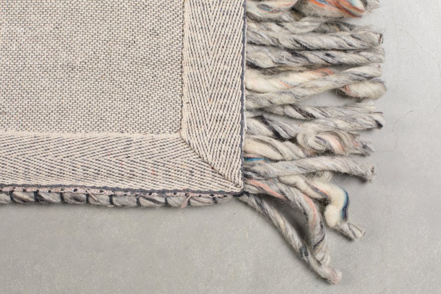 ZUIVER Frills gulvtppe, m. frynser - gr bl uld (170x240)