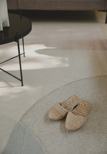 ZUIVER Dream gulvtppe, m. mnster - natur og lyserd uld (200x300)