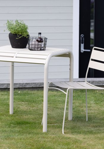 VENTURE DESIGN Borneo udendrs loungebord, kvadratisk - beige aluminium (70x70)