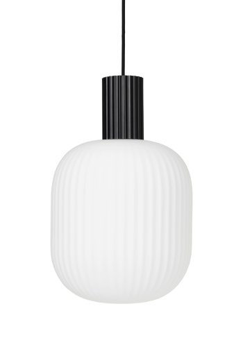 BROSTE COPENHAGEN Lolly loftlampe - hvid opal glas og sort aluminium