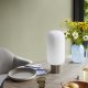 BROSTE COPENHAGEN Lolly bordlampe - hvid opal glas og sand aluminium
