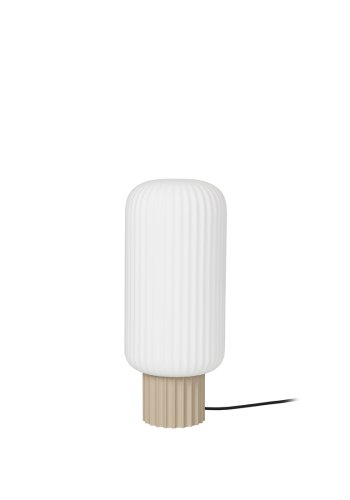 BROSTE COPENHAGEN Lolly bordlampe - hvid opal glas og sand aluminium