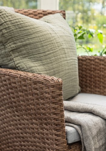 VENTURE DESIGN Malina havestol, m. armln og stofhynde - natur polyrattan og beige aluminium
