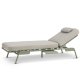Santorini sofa, m. puder - sand stof og stvet olivengrn aluminium