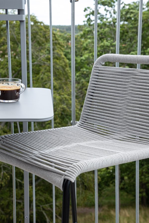 VENTURE DESIGN Lindos udendrs barstol, m. rygln og fodsttte - lysegr reb og sort stl