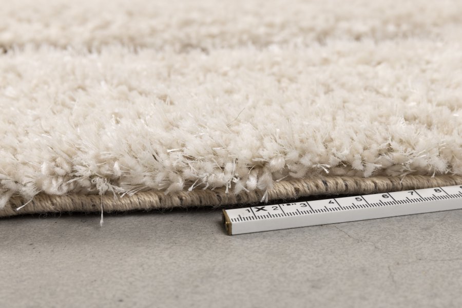 ZUIVER Spark gulvtppe, m. mnster, oval - beige uld (160x300)