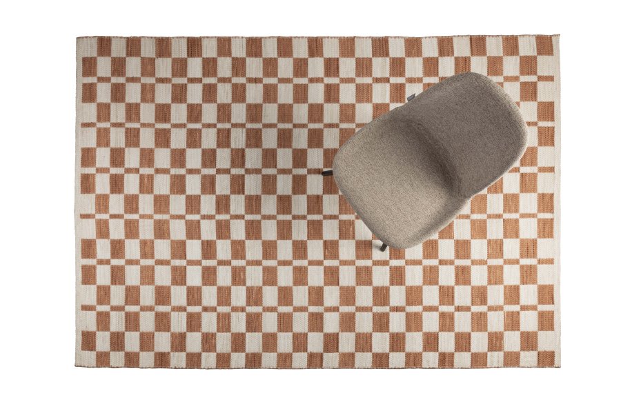 ZUIVER Checker gulvtppe, m. mnster - beige genbrugsplastik (160x230)