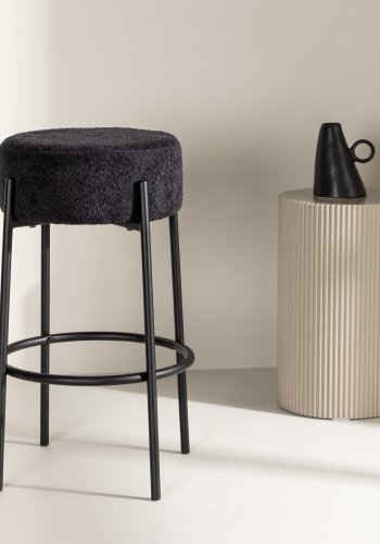 VENTURE DESIGN Tucson barstol, m. fodsttte - sort bouclé stof og stl