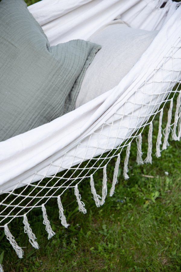 VENTURE DESIGN Banate hngekje - hvid stof