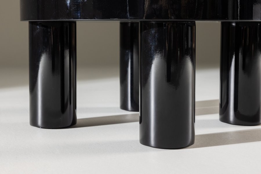 VENTURE DESIGN Varberg sofabord, rund - blank sort MDF (60)