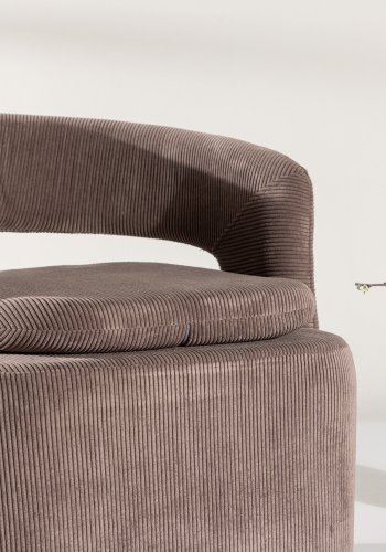 VENTURE DESIGN Laurel lnestol, m. armln - brun Manchester fljl og stl