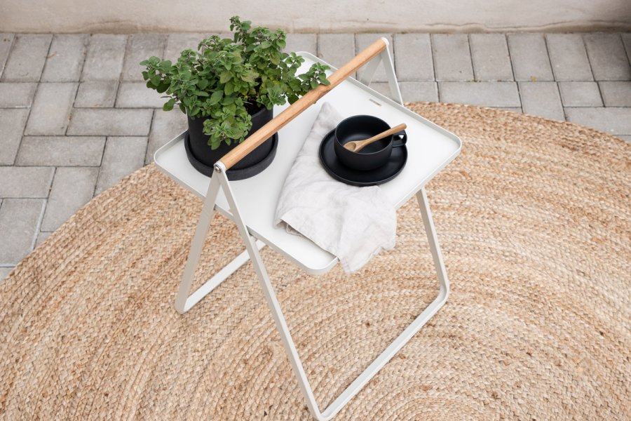 VENTURE DESIGN Clarin udendrs sidebord, m. teaktr hndtag, kvadratisk - beige stl (45x45)