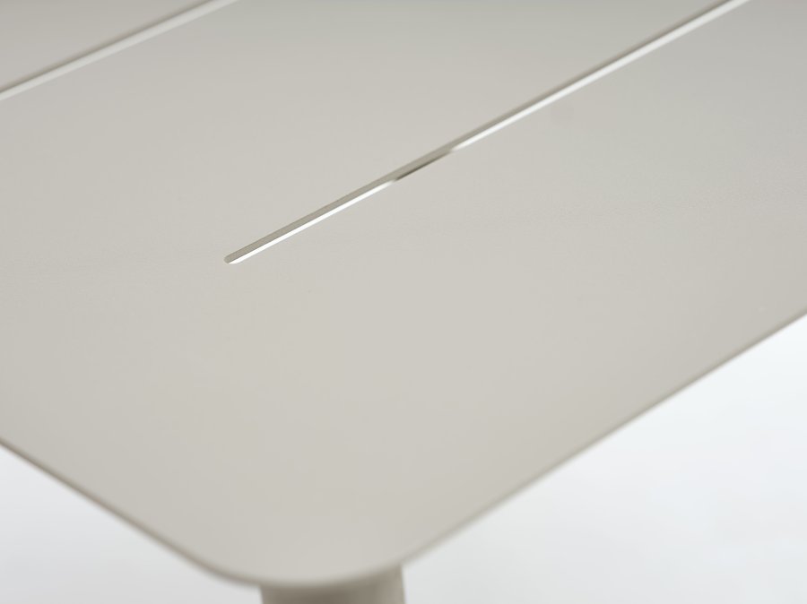 Silba udendrs sidebord, kvadratisk - sand aluminium (45x45)