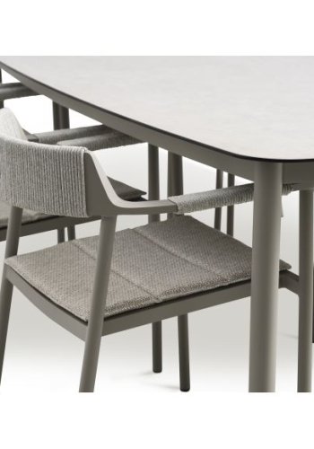 Salina havestol, m. armln og hynde - sand stof og aluminium