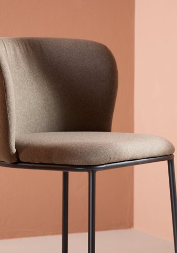 VENTURE DESIGN Edina spisebordsstol - brun stof og sort stl