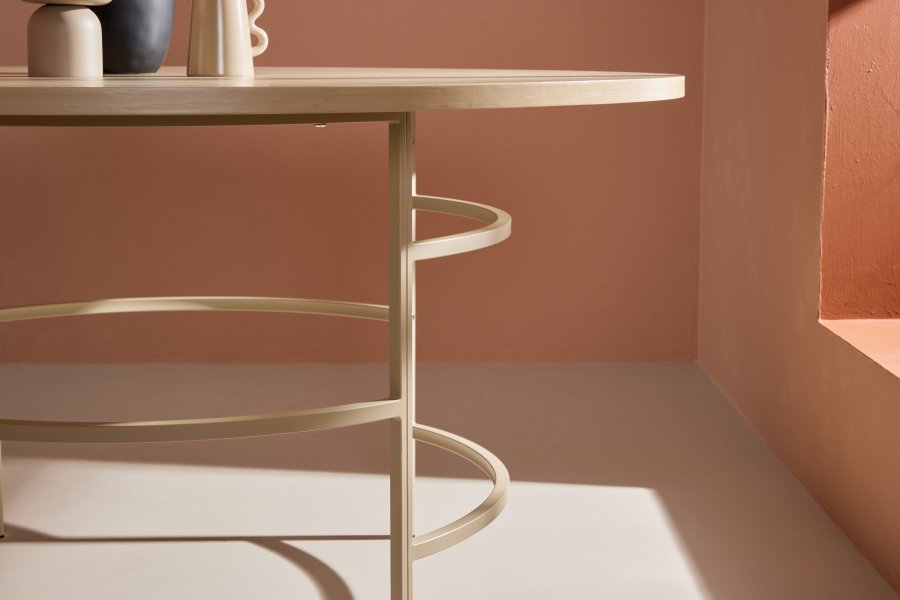 VENTURE DESIGN Copenhagen spisebord, rund - hvidvasket MDF og beige metal (140)