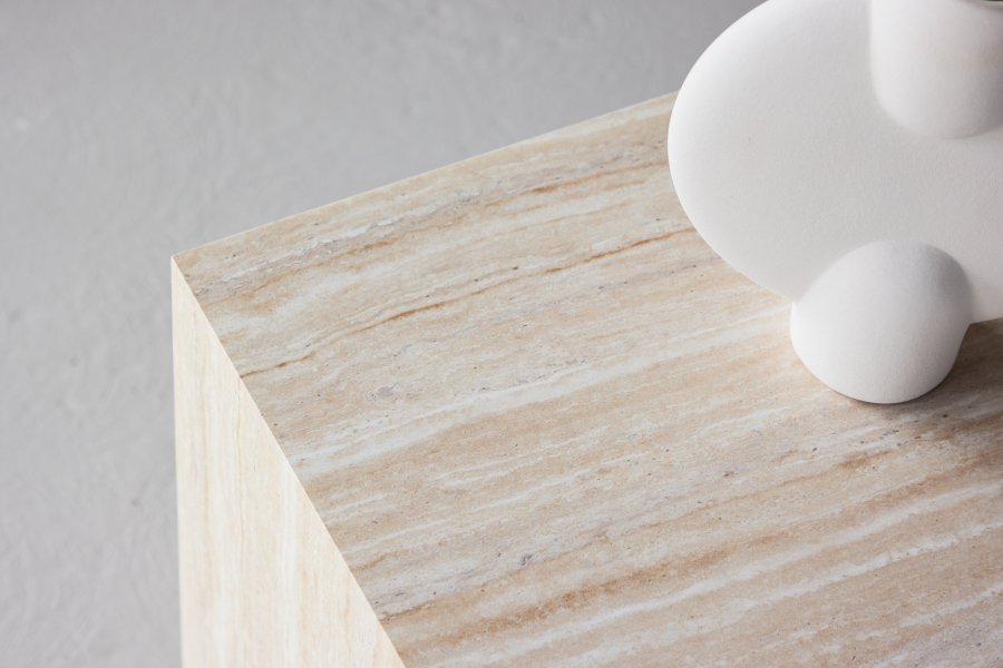 VENTURE HOME York sofabord 45x40x40 cm - Travertin-look