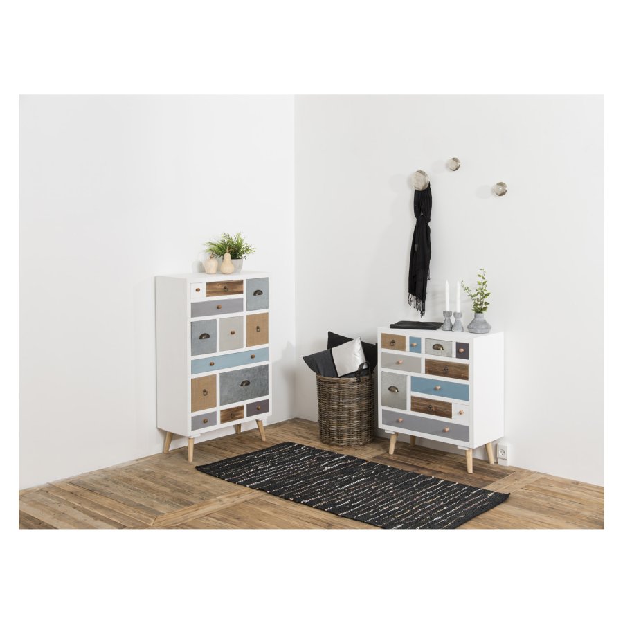 ACT NORDIC Thais kommode - hvid/multifarvet tr og natur fyrretr, m. 11 skuffer