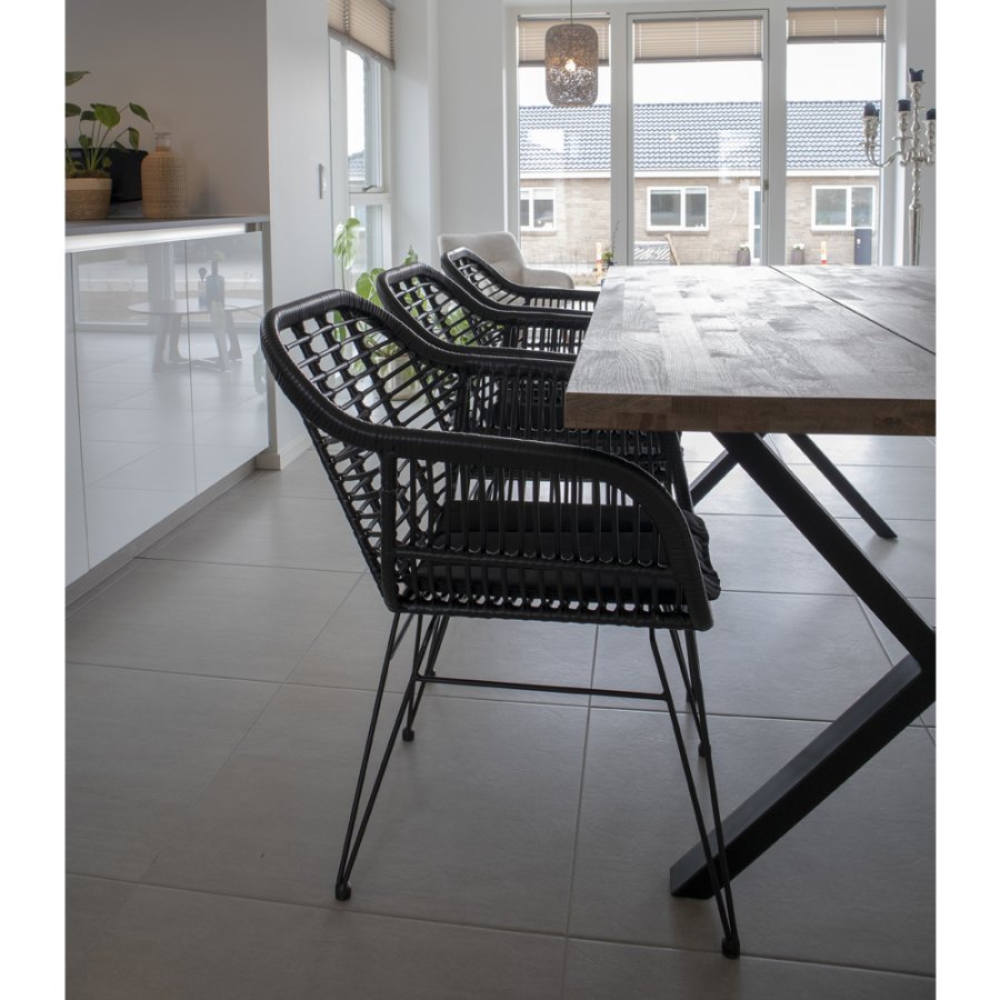 HOUSE NORDIC Trieste spisebordsstol - sort rattan/metal, m. hynde