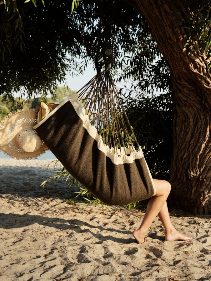 BROSTE COPENHAGEN Paloma udendrs hngestol - grn genanvendt PET garn