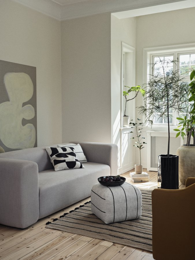 BROSTE COPENHAGEN Sigrid puf, kvadratisk - lys beige og sort (50x50)