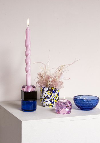 HOUSE OF SANDER Petunia lysestage - lyserd/rgfarvet/bl glas (H:11,5)