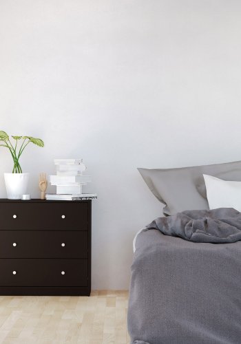 TVILUM May kommode - sort tr, m. 3 skuffer