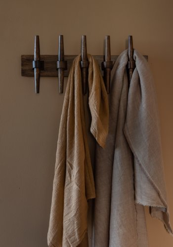 DUTCHBONE Jakub knagerkke - valnddefarvet mangotr