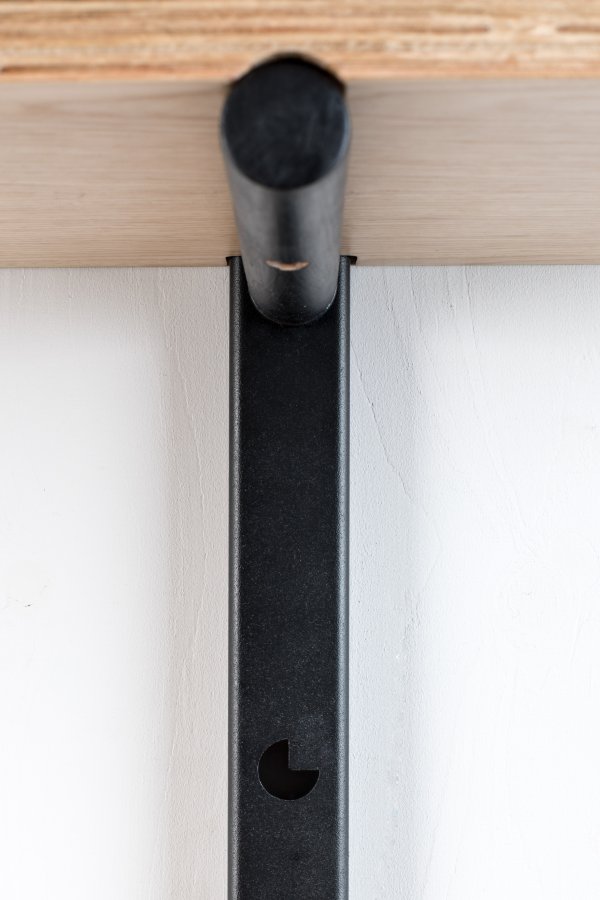 ZUIVER Bundy Wall vghylde - natur krydsfinér og jern