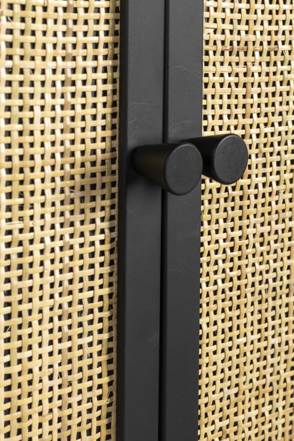 WHITE LABEL LIVING Guuji cghylde til vin, m. 2 lger - rattan og sort jern