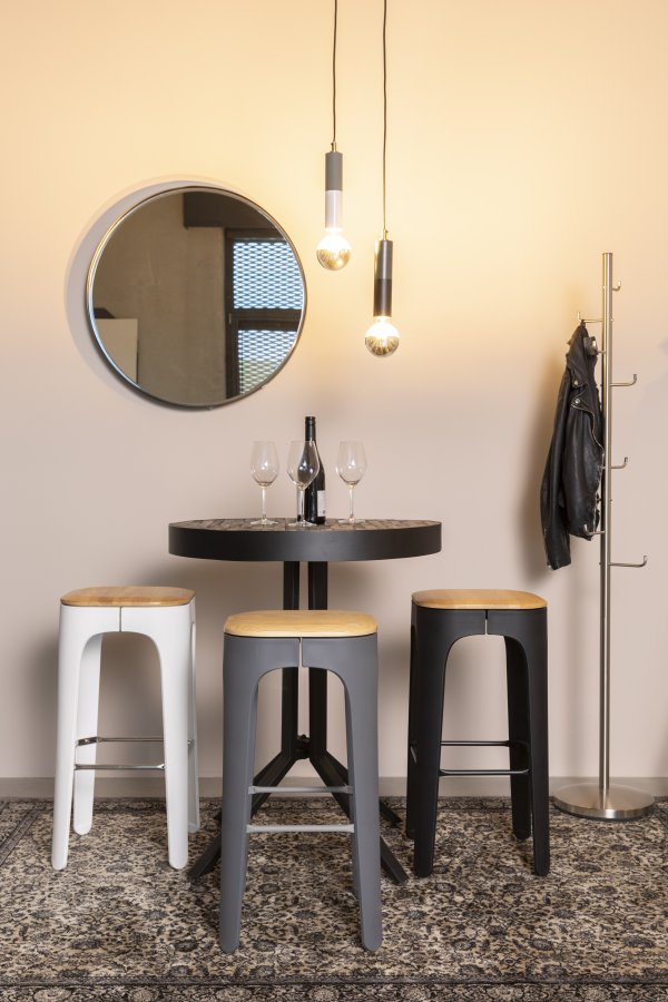 WHITE LABEL LIVING Raj Medium vgspejl, rund - spejlglas og sort stl (60)