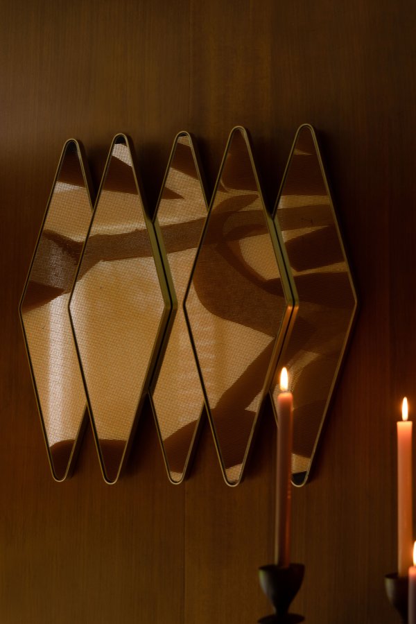 DUTCHBONE Kyoko vgspejl, diamantformet - spejlglas og messing strygejern (70x77)