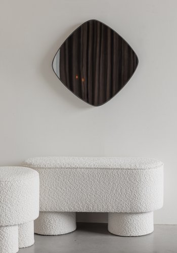 WHITE LABEL LIVING Mila vgspejl, kvadratisk - spejlglas og sort metal (50x50)