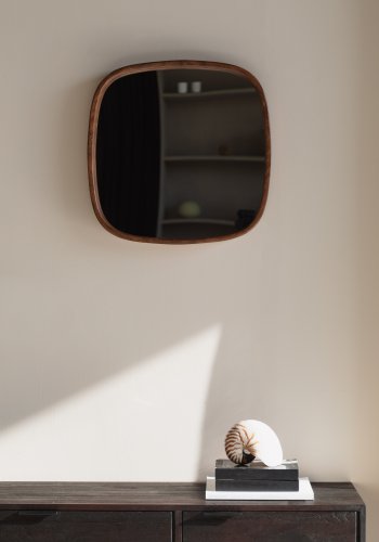 WHITE LABEL LIVING Nyko vgspejl, kvadratisk - spejlglas og brun gummitr (50x50)