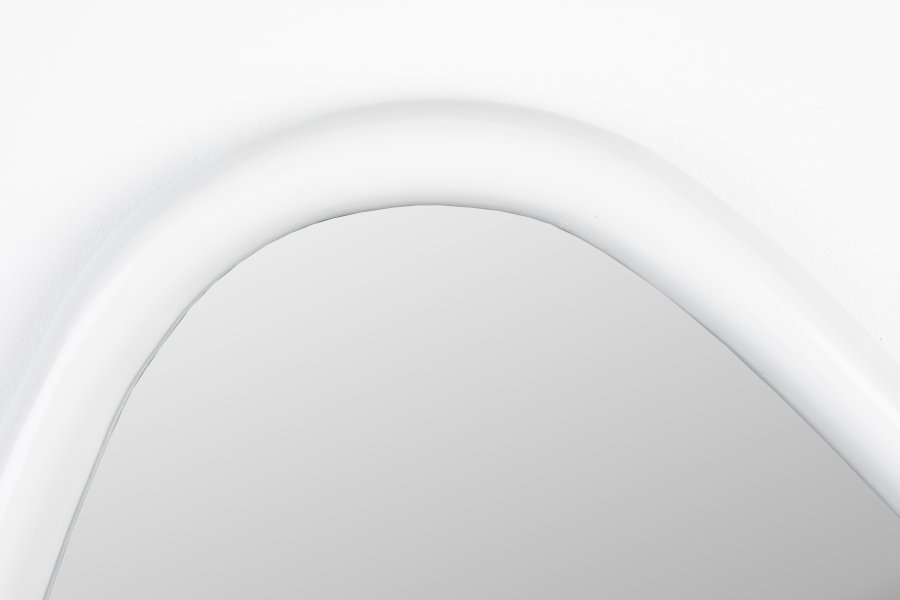 ZUIVER Looks S vgspejl, organisk - spejlglas og offwhite mangotr (67x49)