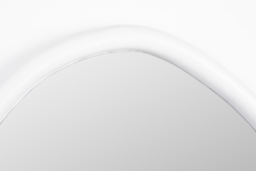 ZUIVER Looks M vgspejl, organisk - spejlglas og offwhite mangotr (73x55)