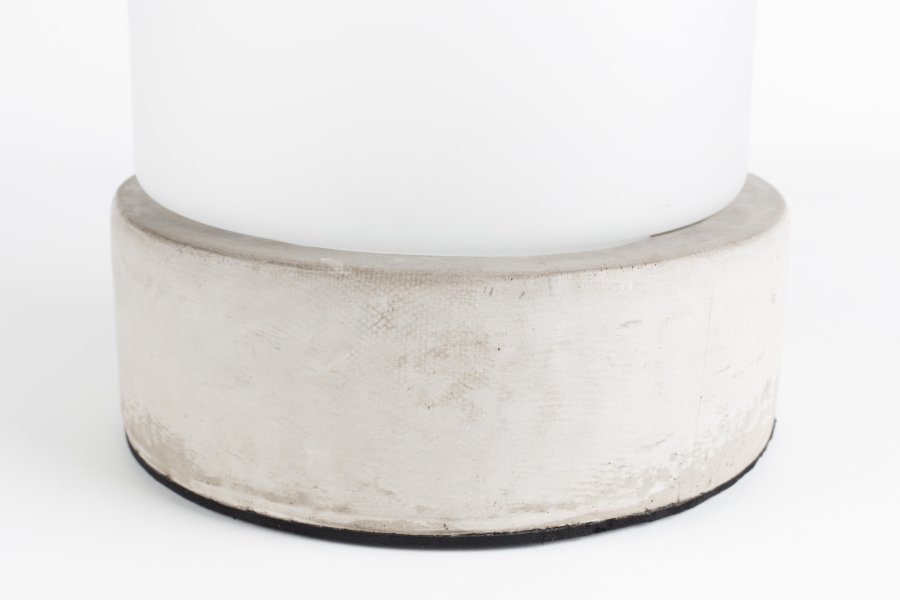 ZUIVER Reina L vase, rund, m. lys, genopladelig - glas og gr beton