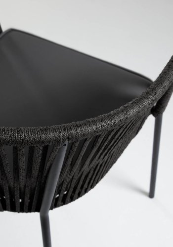 KAVE HOME Black Yanet havestol, m. armln og stofhynde - stl 