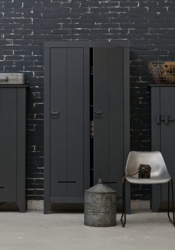 WOOOD Kluis skab, m. 2 lger og 4 hylder - stlgr fyrretr