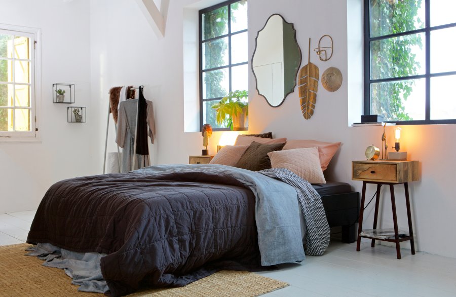 BEPUREHOME Collection sidebord, m. 1 skuffe - natur mangotr og metal (40x30)