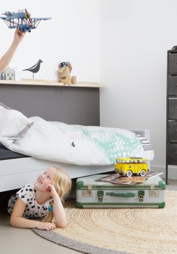 WOOOD Dennis junior sengeramme, ekskl. lamelbund, madras og skuffe - betongr fyrretr (90x200)