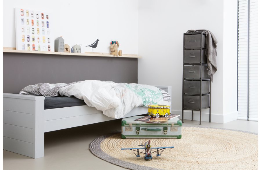 WOOOD Dennis junior sengeramme, ekskl. lamelbund, madras og skuffe - betongr fyrretr (90x200)