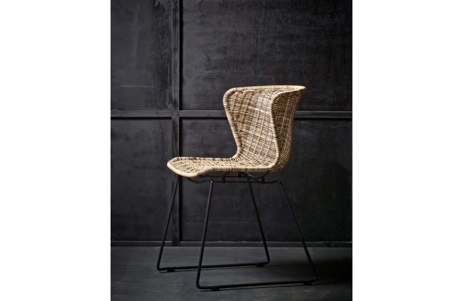 WOOOD Wings spisebordsstol - natur polyesterrattan og sort stl