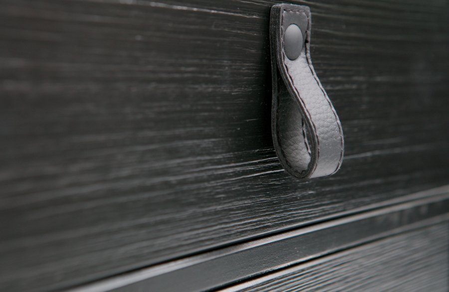 WOOOD Zola sengebord, m. 1 lge og 1 skuffe - sort tr og metal (40x35)