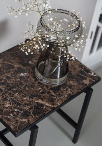 BEPUREHOME Turn Around sidebord, vendbar bordplade - brun marmorlook/sort MDF og sort stl (50x44)