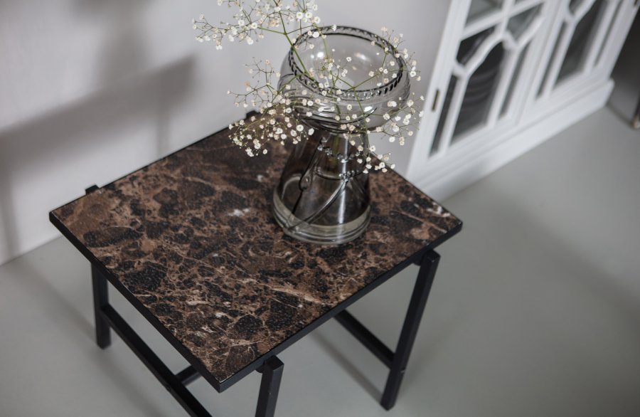 BEPUREHOME Turn Around sidebord, vendbar bordplade - brun marmorlook/sort MDF og sort stl (50x44)