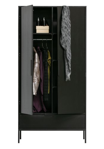 WOOOD Adam garderobeskab, m. 2 lger, 1 skuffe, 4 hylder og 1 bjlestang - sort fyrretr og stl